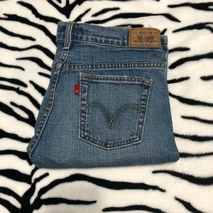 🤩Vintage High Waisted Levi’s🤩